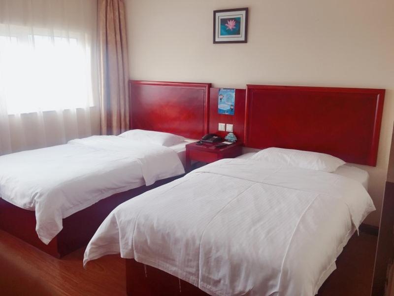 Greentree Inn Shanghai Pudong Airport Wild Animal Park Express Hotel Nanhui Екстериор снимка